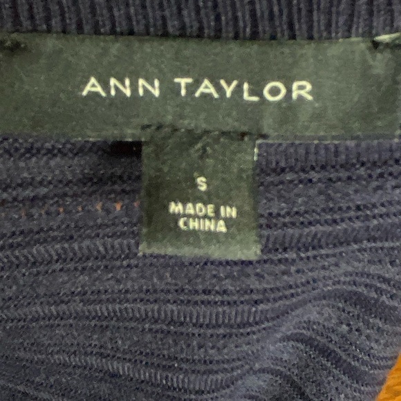 Ann Taylor Navy Silk Blend Sweater Scallop Detail Size S - Picture 5 of 8